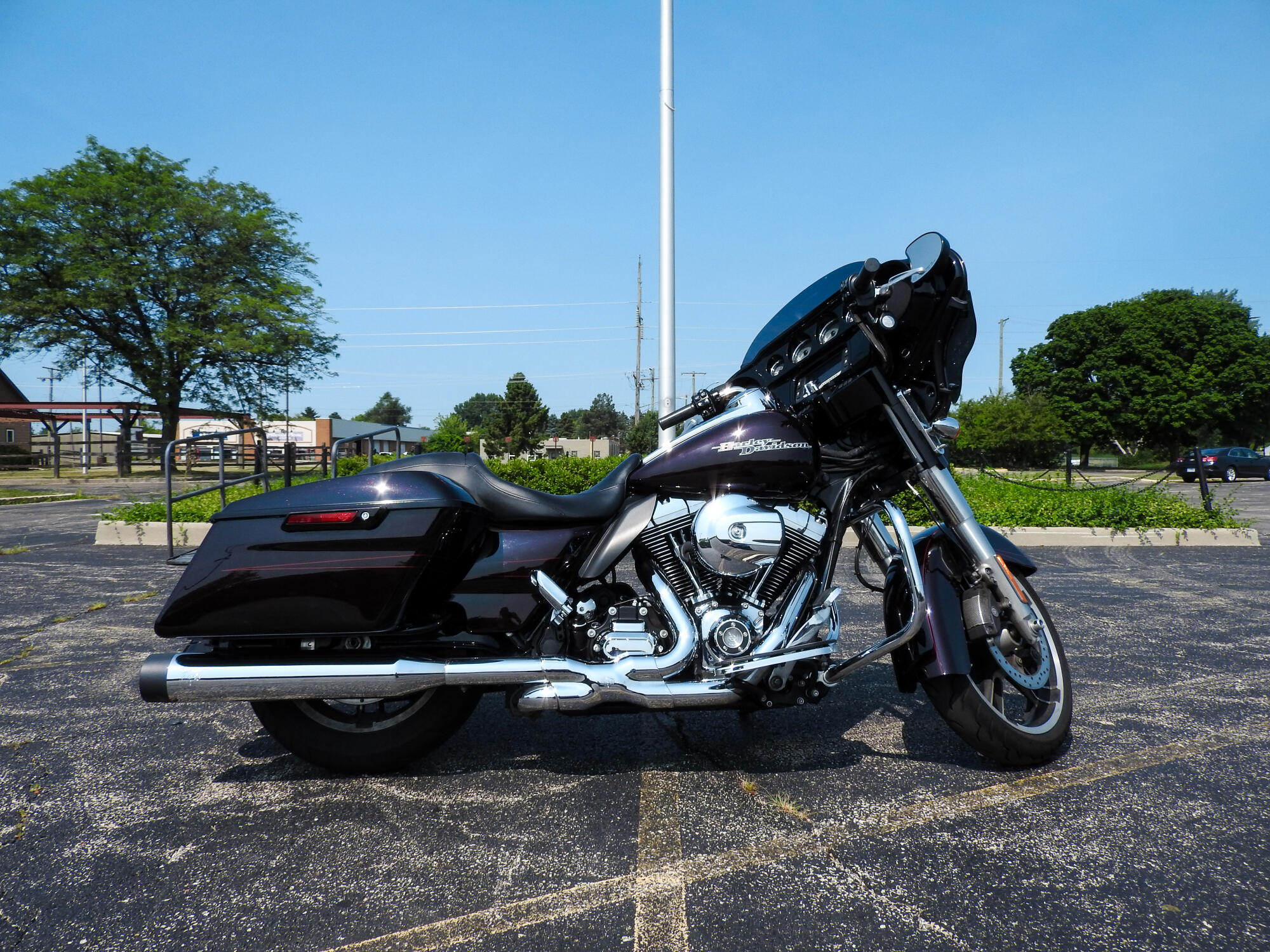 Harley-Davidson® Street Glide® Special 2015 FLHXS BLACK W/ PINSTRIPE