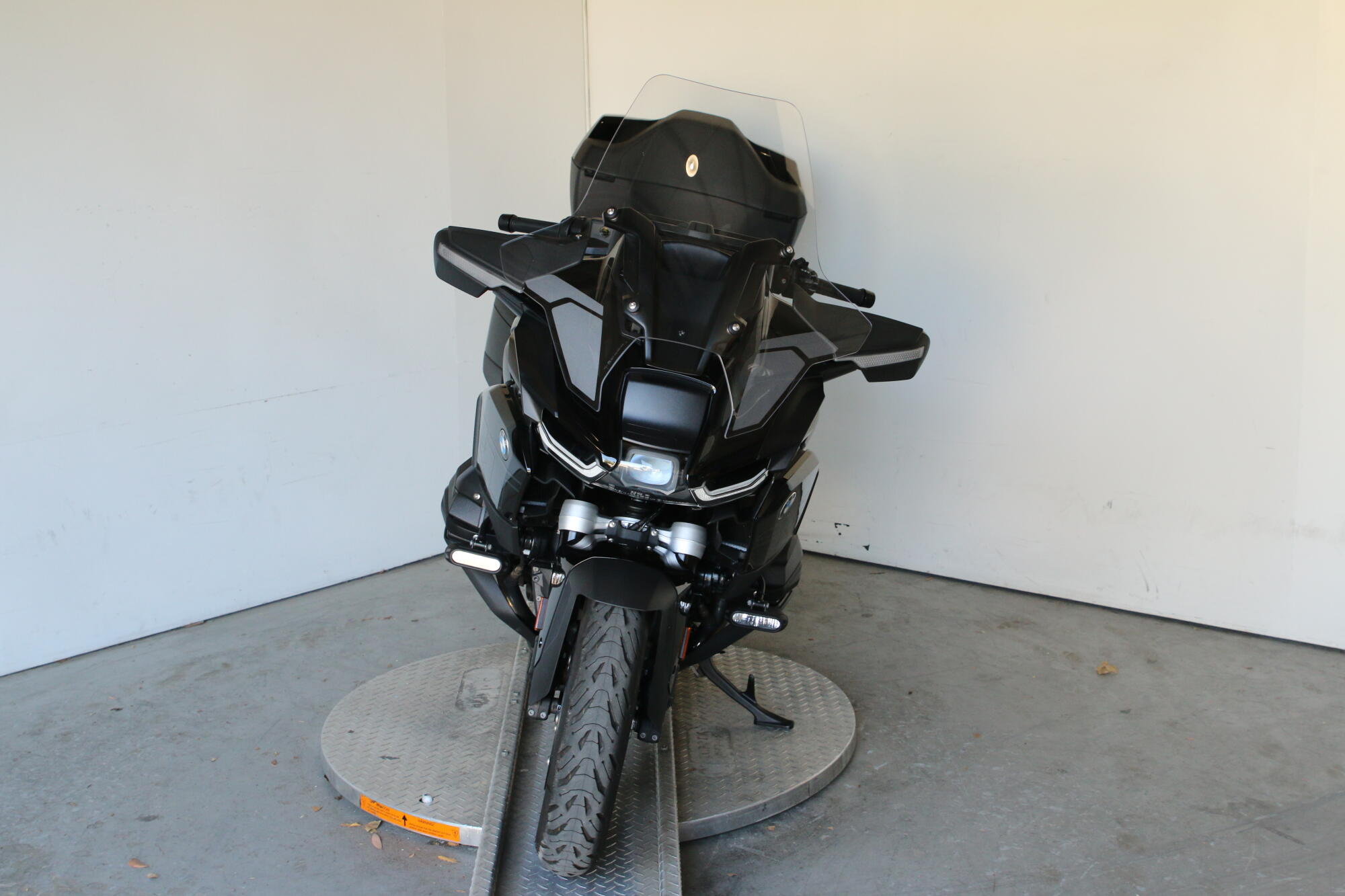 2026 BMW Motorrad R 1300 RT, photo 4