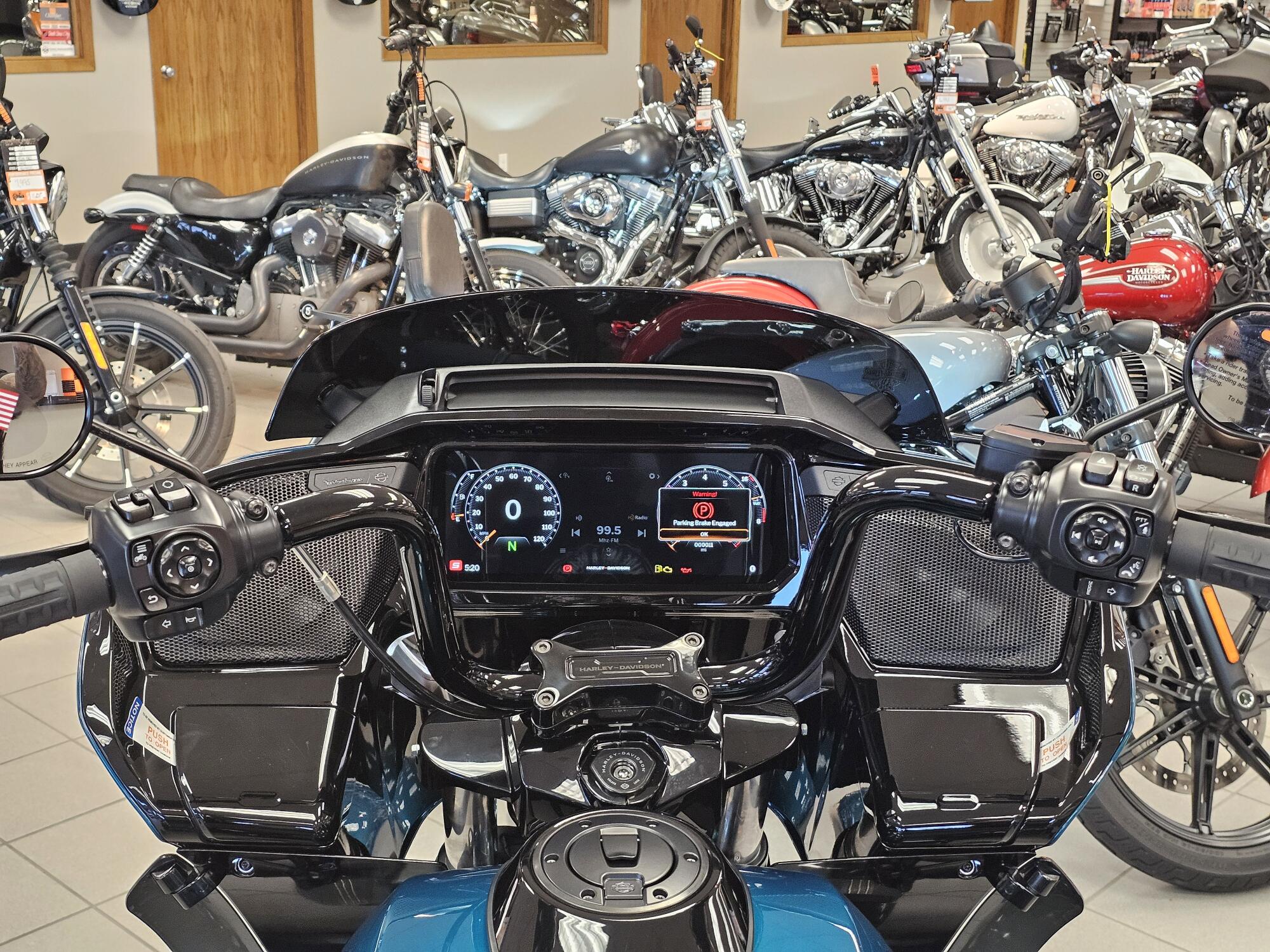 FLTRT 2026 Road Glide 3, photo 23