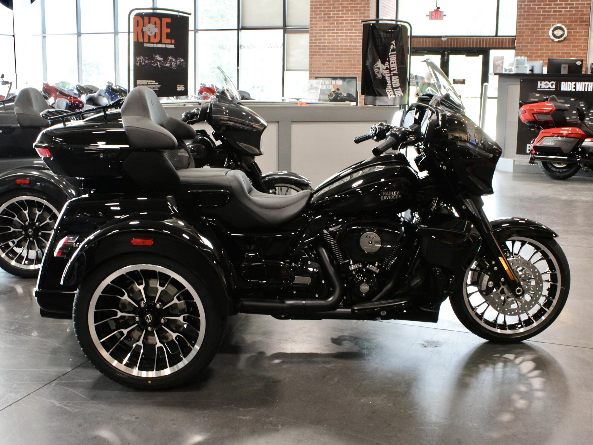 2026 Harley-Davidson Street Glide 3 Limited