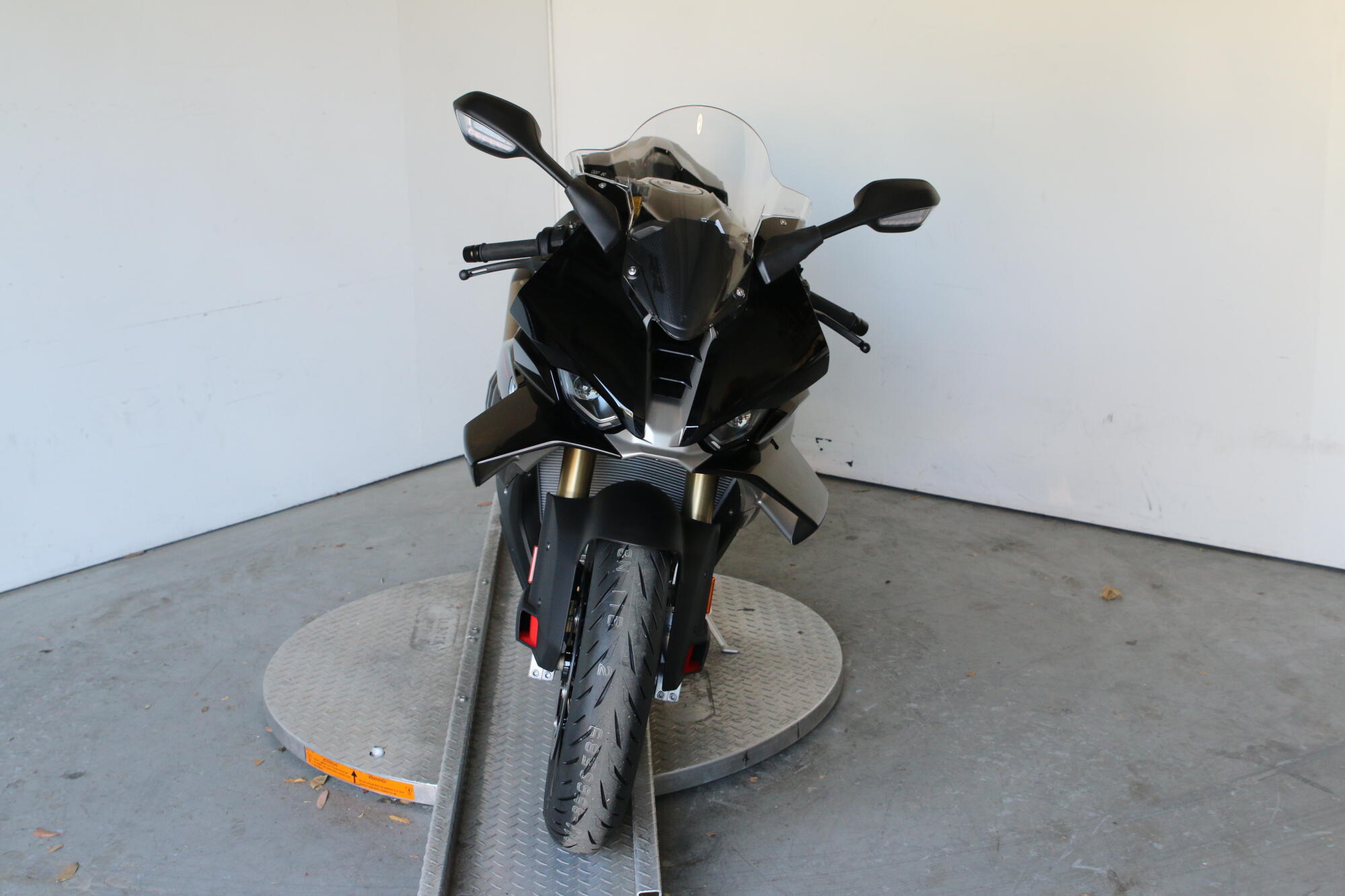 2026 BMW Motorrad S 1000 RR, photo 4