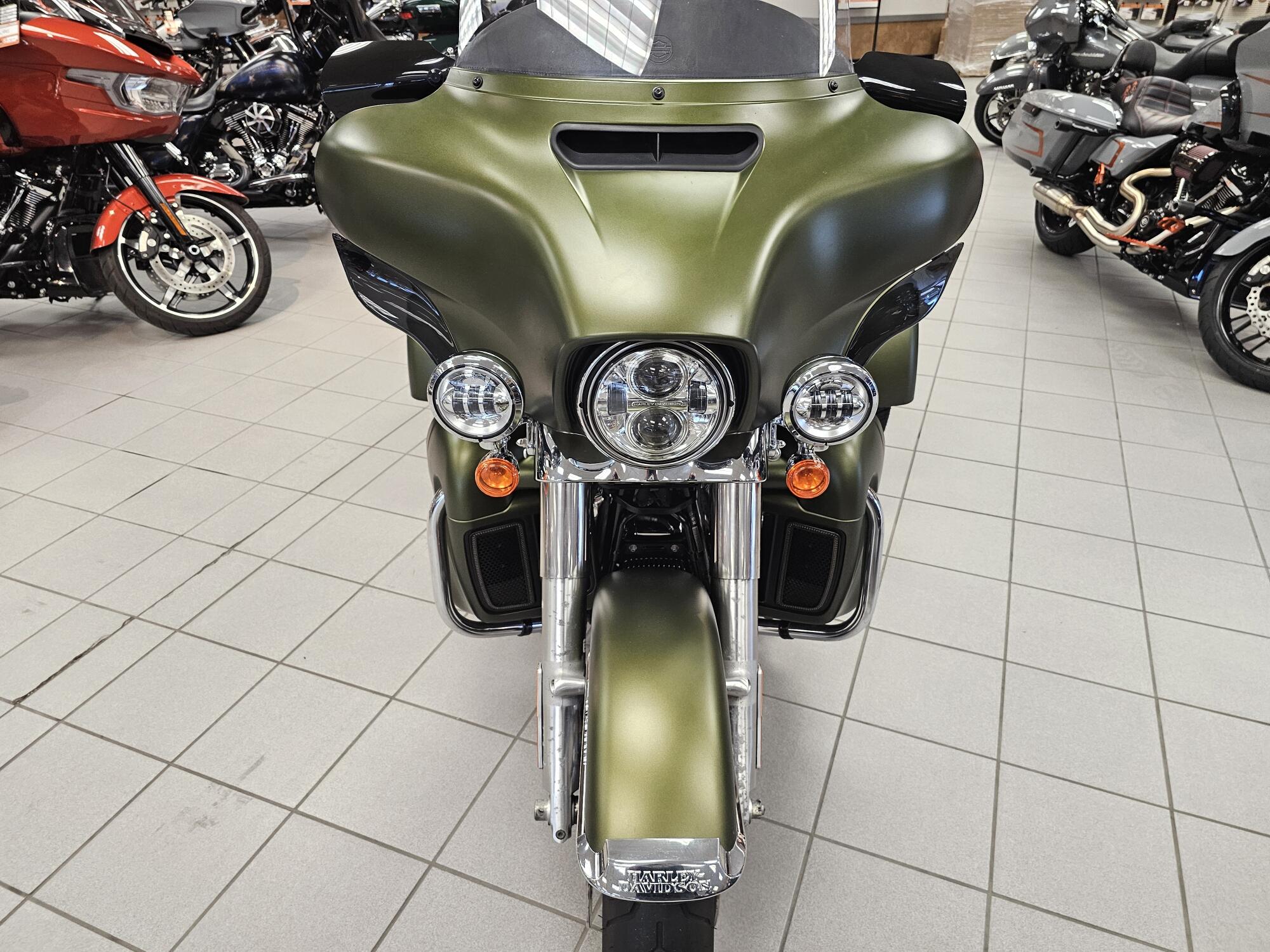 FLHTCUTG 2022 Tri Glide® Ultra, photo 10