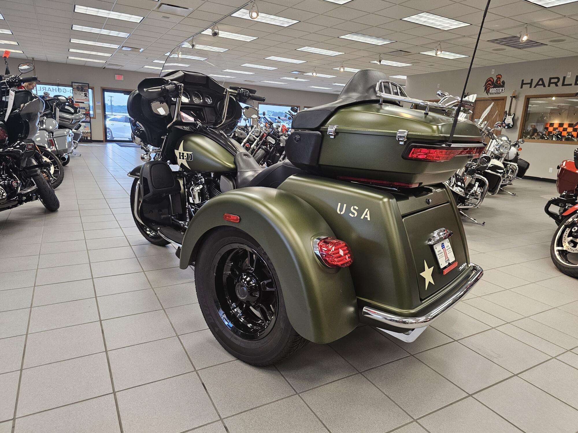 FLHTCUTG 2022 Tri Glide® Ultra, photo 6