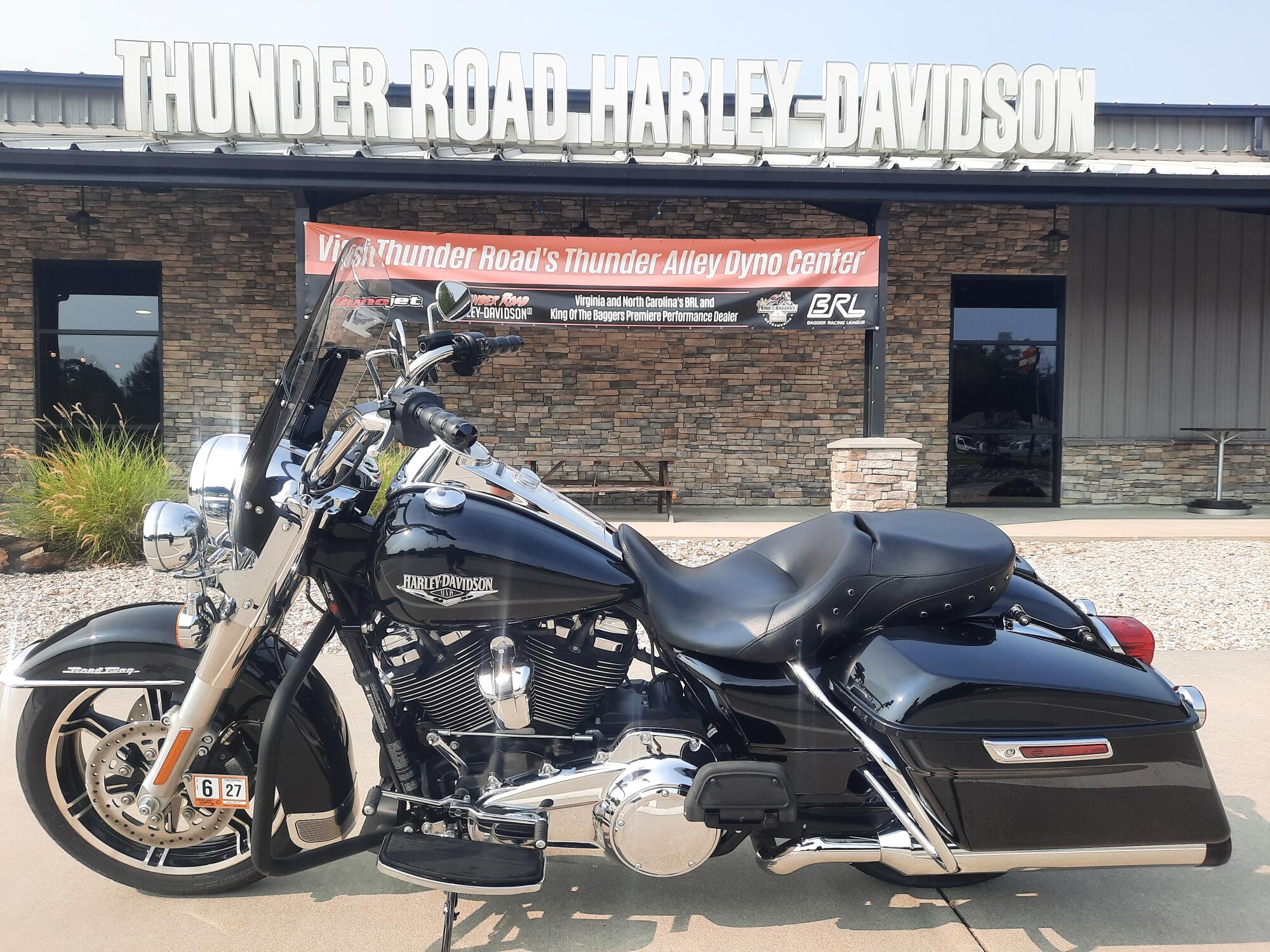2021 Harley-Davidson® Road King® Vivid Black