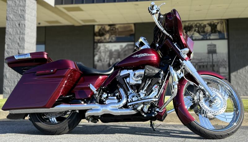 FLHXS 2014 Street Glide® Special