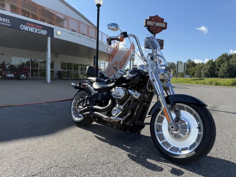 2020 Harley-Davidson® Fat Boy® 114 Vivid Black