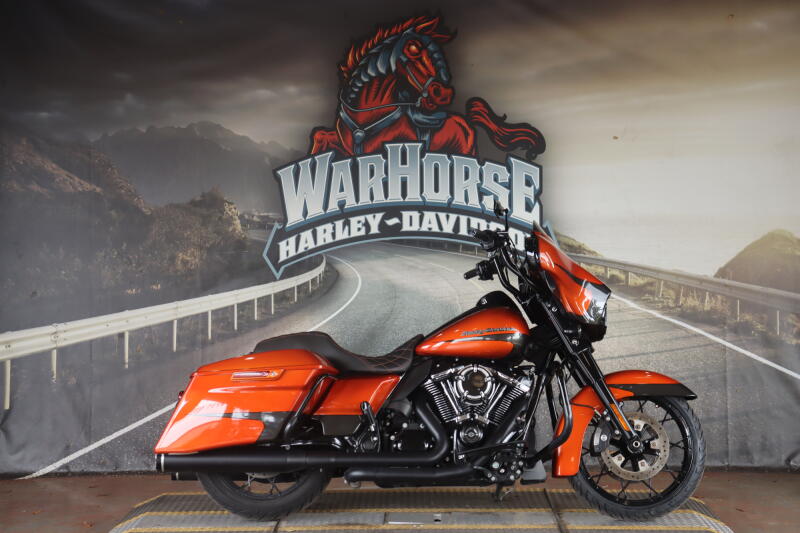 FLHXS 2020 Street Glide® Special