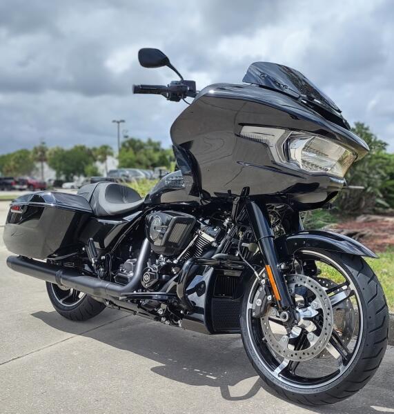 Harley-Davidson® Road Glide® 2026