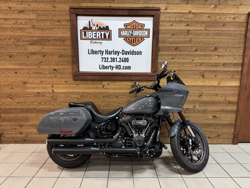 2022 Harley-Davidson® Low Rider® ST Gunship Gray FXLRST