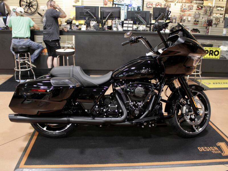 2026 Harley-Davidson Road Glide Grand American Touring