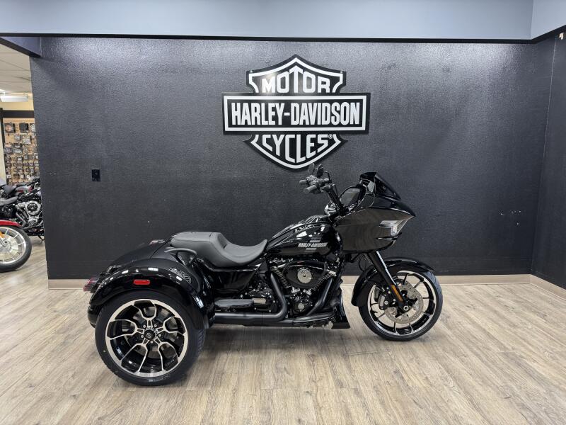 2026 Harley-Davidson® Road Glide 3