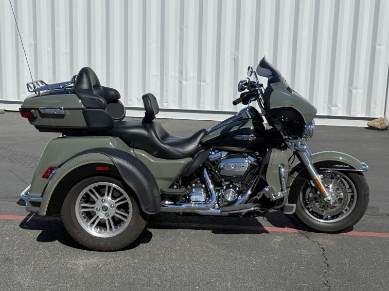 FLHTCUTG 2021 Tri Glide® Ultra