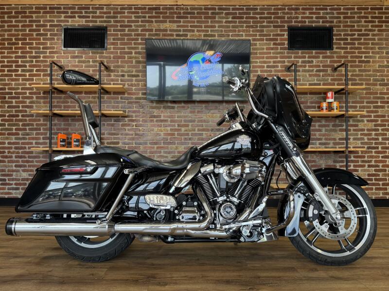 Harley-Davidson® Street Glide® 2019