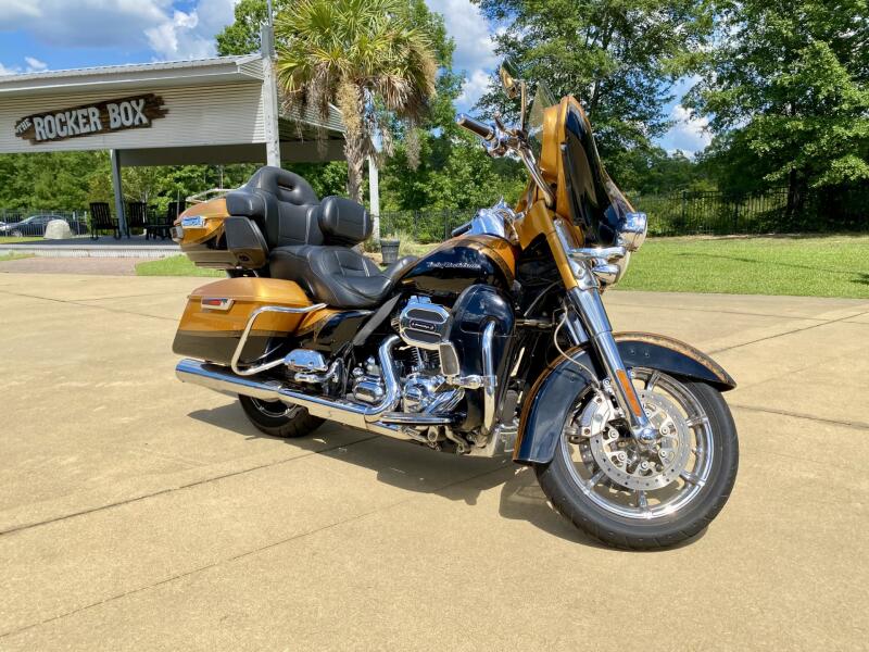 2015 Harley-Davidson CVO Ultra Limited Two-Tone Gold Rush/Carbon Dust