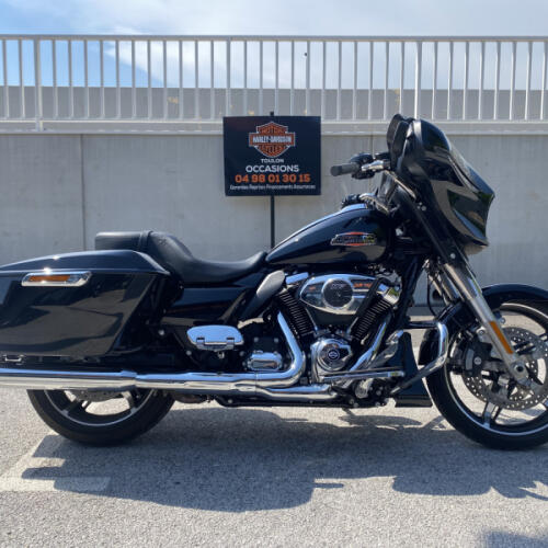 2024 Harley-Davidson® Street Glide® thumb 1