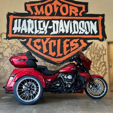 FLHLT 2026 Street Glide 3 Limited thumb 2