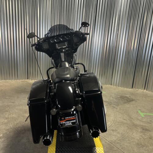 2018 Harley-Davidson® Street Glide® Special Vivid Black thumb 1