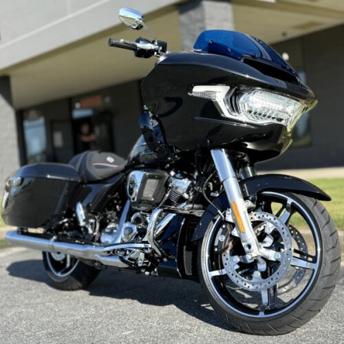 FLTRX 2026 Road Glide® thumb 3