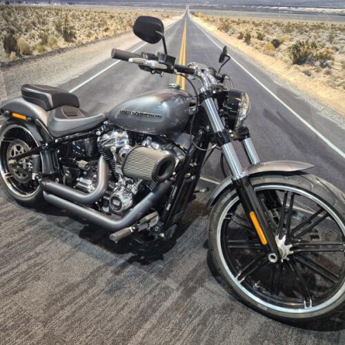 2022 Harley-Davidson® Breakout™ 114 Gauntlet Gray Metallic thumb 2