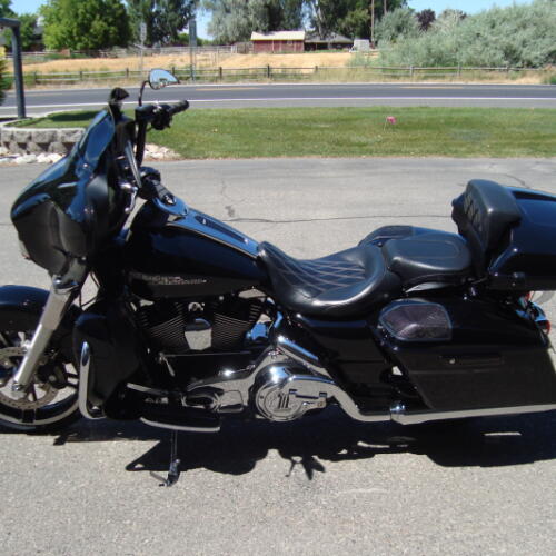 2014 Harley-Davidson® Street Glide® Vivid Black thumb 0