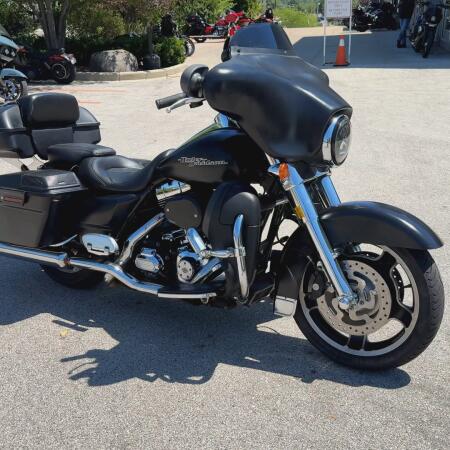 2012 Harley-Davidson® Street Glide® Black Denim thumb 3