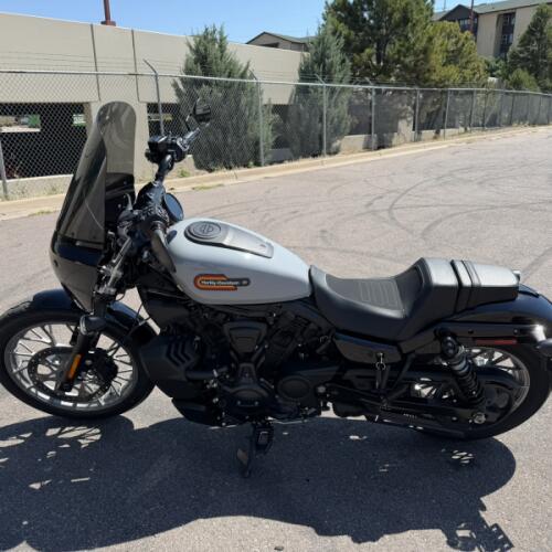 2025 Harley-Davidson® Nightster® Special thumb 0