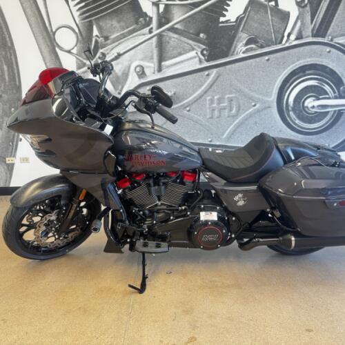 2026 CVO Road Glide ST FLTRXSTSE thumb 0