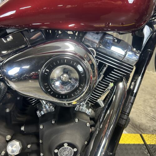 2010 Harley-Davidson® Wide Glide® RED HOT SUNGLO thumb 3