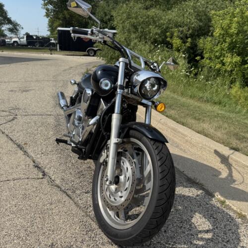 VTX1300C 2005 VTX1300C thumb 2