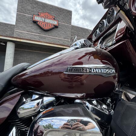 FLHTCUTG 2019 Tri Glide® Ultra thumb 2