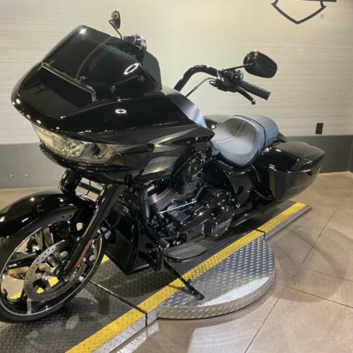 FLTRX 2026 Road Glide® thumb 0