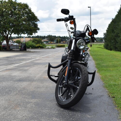 XL 883N 2020 Iron 883™ thumb 2