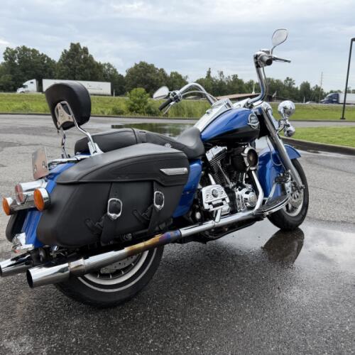2008 Harley-Davidson® Road King Classic Pacific Blue Pearl & Vivid Black thumb 1