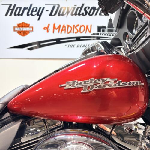 2013 FLHX Harley-Davidson® Street Glide® Ember Red Sunglo thumb 2