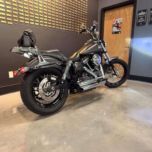 2015 Harley-Davidson® Street Bob® Black Denim thumb 0