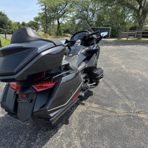 GL1800DL 2021 Gold Wing Tour Automatic DCT thumb 1
