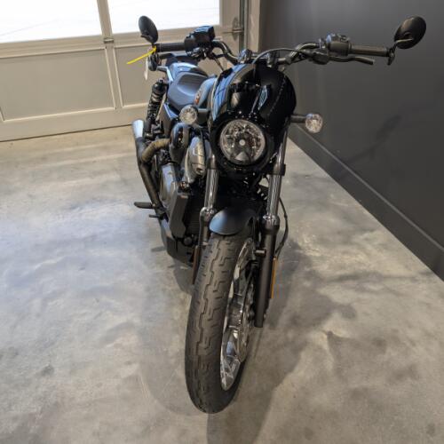 2024 Harley-Davidson® Nightster™ Special Black Denim thumb 2