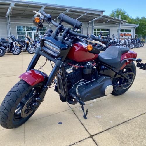 2021 Harley-Davidson Fat Bob 114 Billiard Red thumb 3