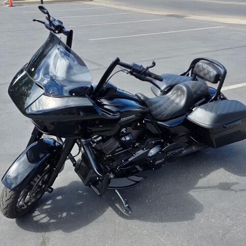 FLTRXS 2019 Road Glide® Special thumb 3