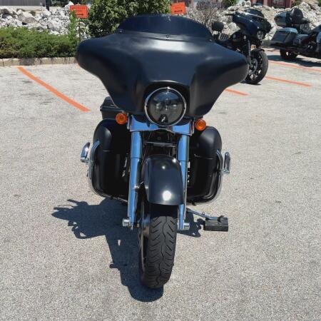 2012 Harley-Davidson® Street Glide® Black Denim thumb 2