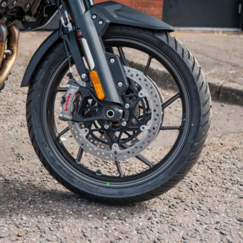 2026 Triumph Tiger 1200 Alpine Edition  thumb 2