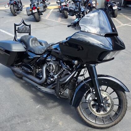 FLTRXS 2019 Road Glide® Special thumb 2