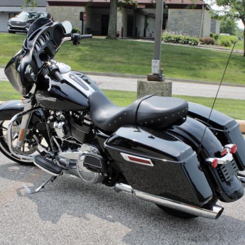 2022 Harley-Davidson Street Glide Grand American Touring thumb 0