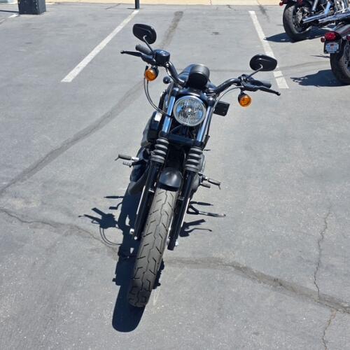 2022 Harley-Davidson® Iron 883™ thumb 1