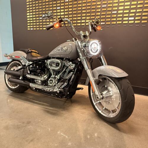 2024 Harley-Davidson® Fat Bob® 114 Billiard Gray thumb 1