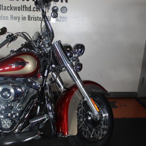 2009 Heritage Softail® Classic FLSTC  thumb 2