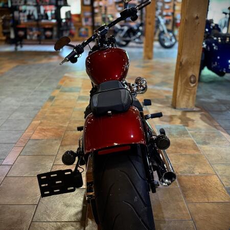2019 Harley-Davidson® Breakout® 107 Wicked Red thumb 1