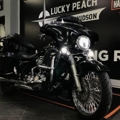 2007 Harley-Davidson® Street Glide® Vivid Black thumb 3