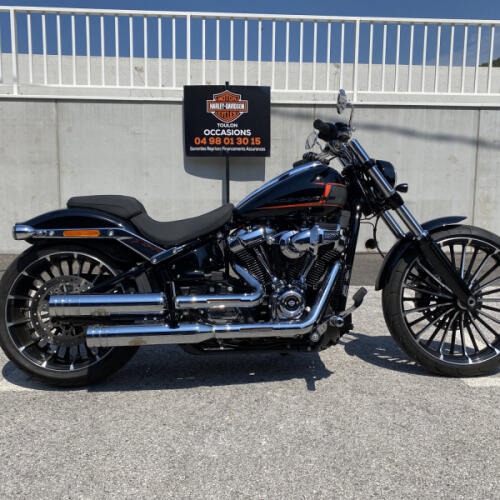 2023 Harley-Davidson® Breakout™ thumb 3