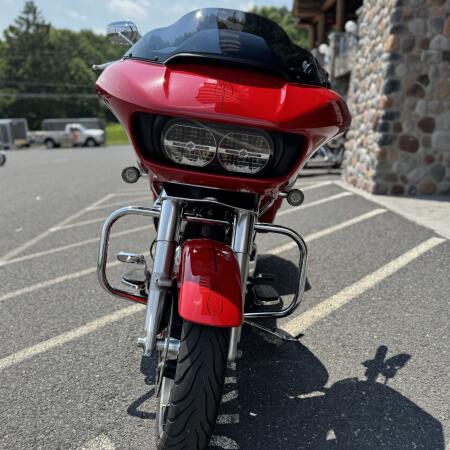 FLTRX 2023 Road Glide® thumb 2